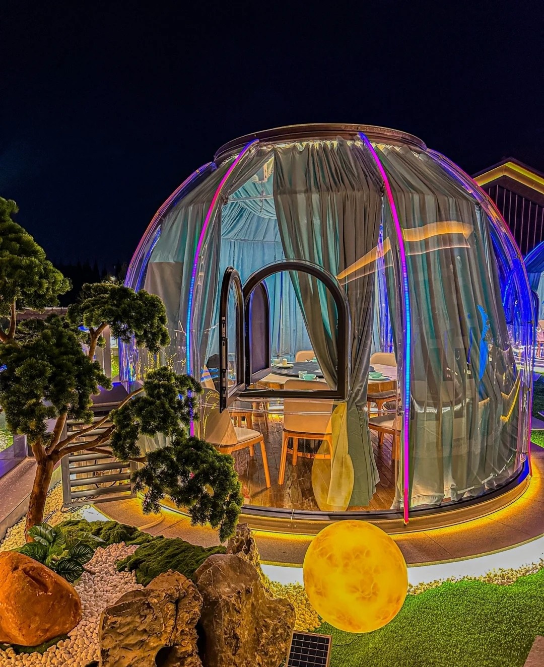 透明星空房餐厅
